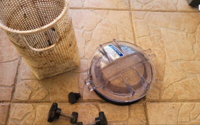Comment  et quand nettoyer le préfiltre de votre pompe de piscine ? Guide étape par étape