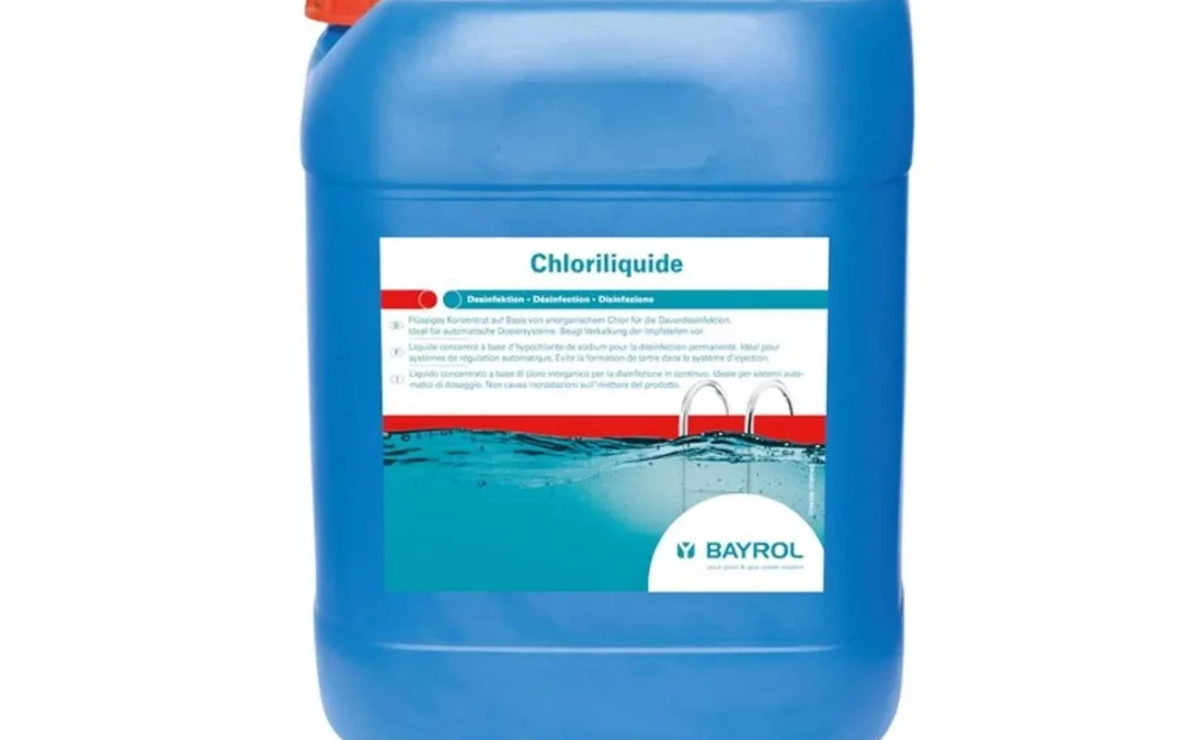 Pourquoi votre piscine consomme trop de chlore liquide ? Causes et solutionsurquoi votre piscine consomme trop de chlore liquide ? Causes et solutions