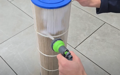 Quand et comment nettoyer un filtre à cartouche de piscine ? Guide complet